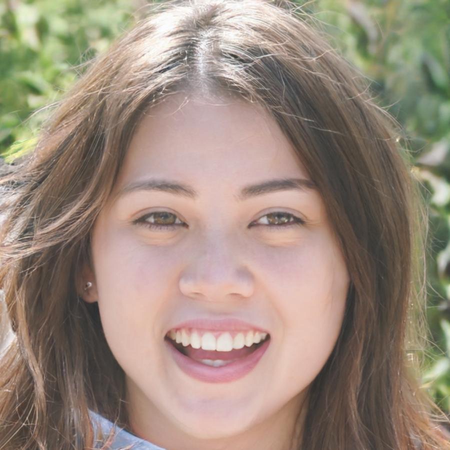 Алина Бекжанова